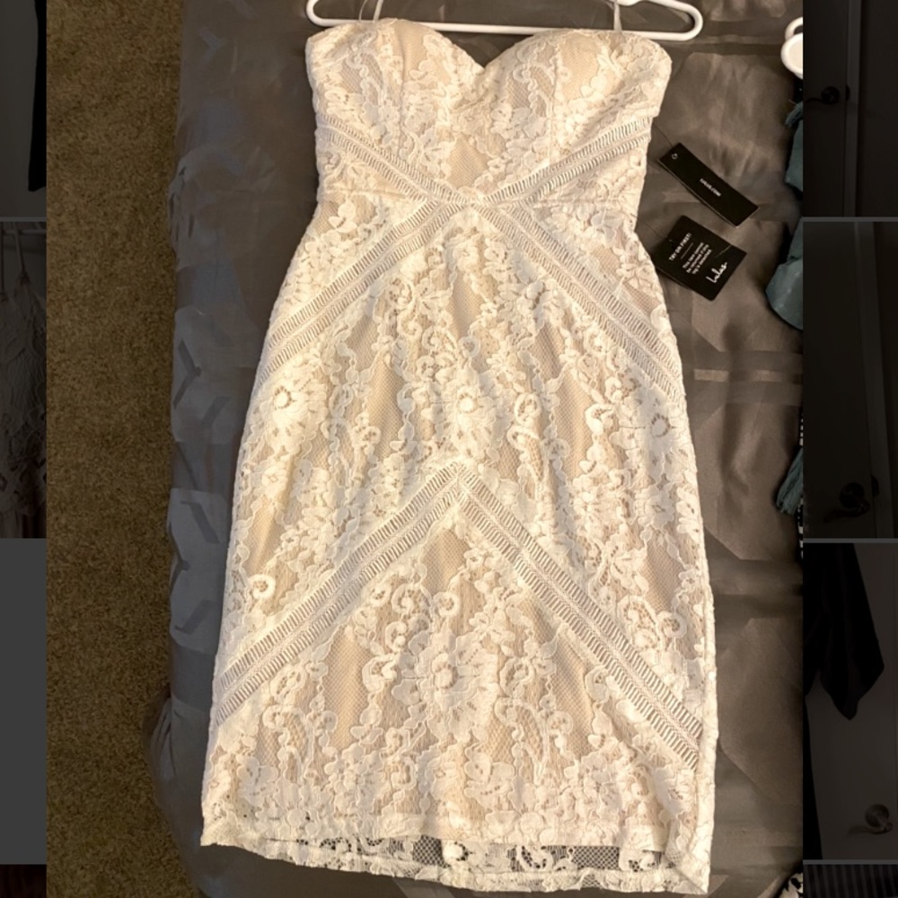 Mini lace dress